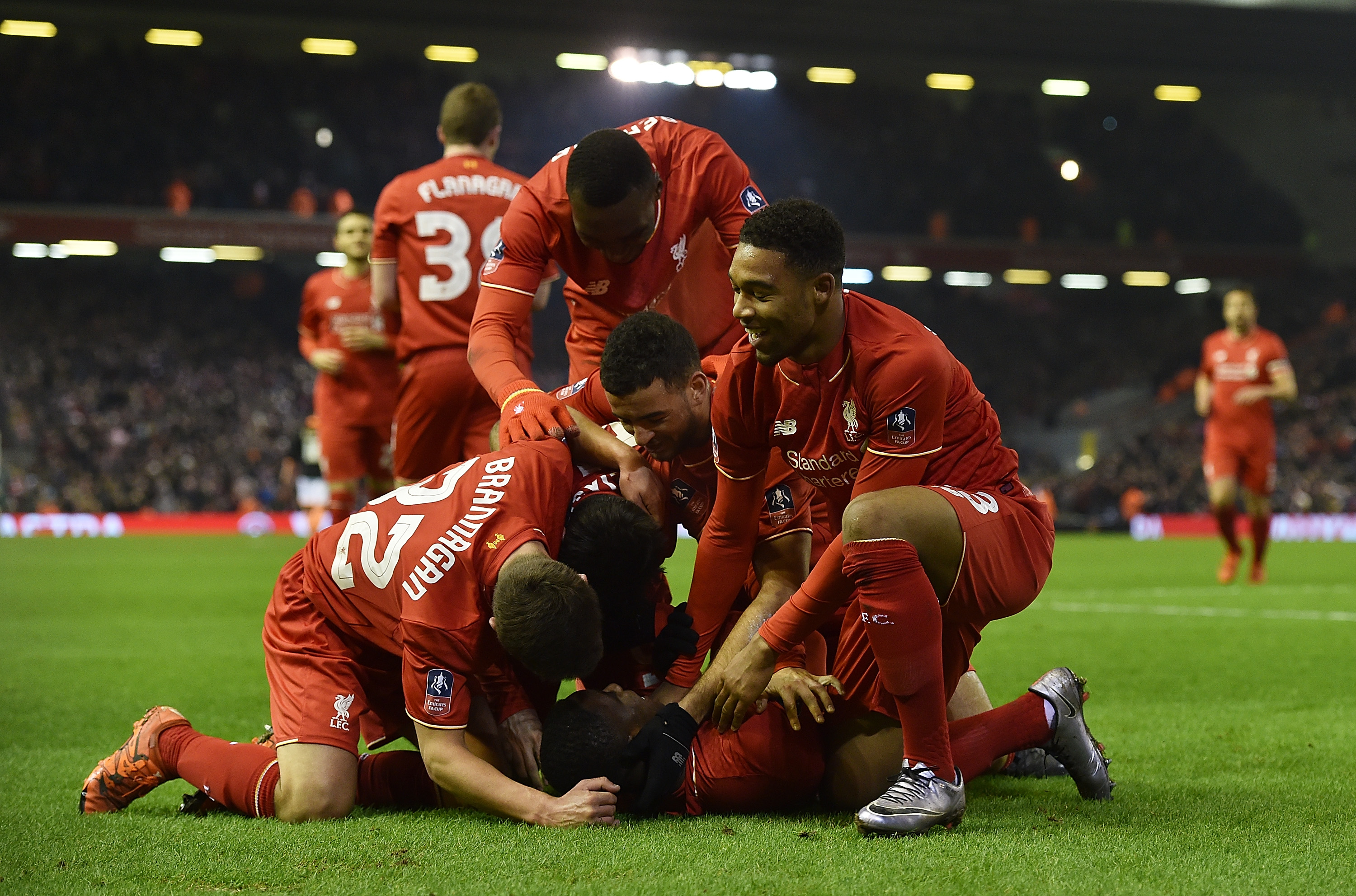 塞尔吉尼奥：亚冠无弱队都是精英，国安好好努力将下赛季踢好