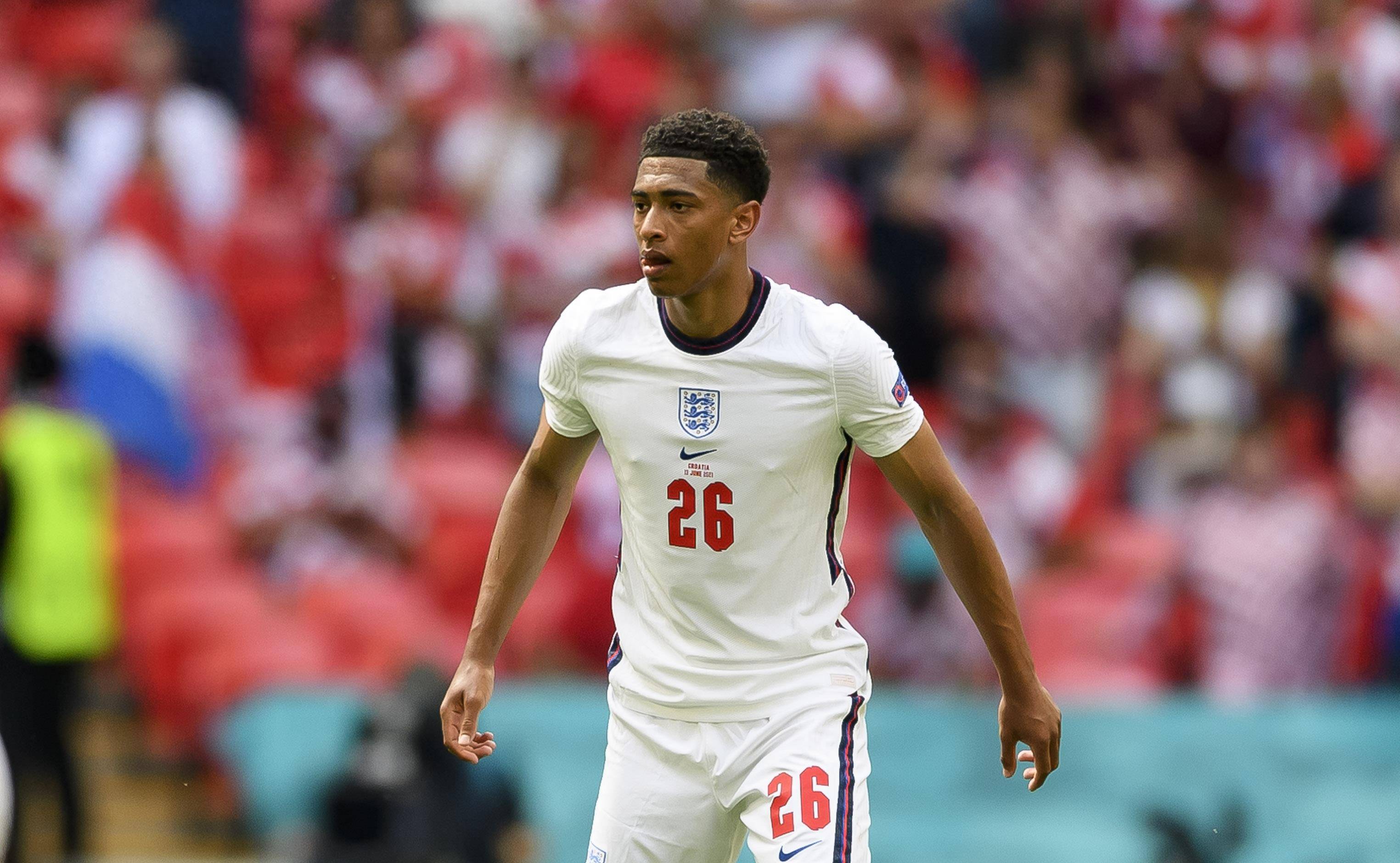 名记：利物浦中场莫顿将在周二正式签约加盟里昂