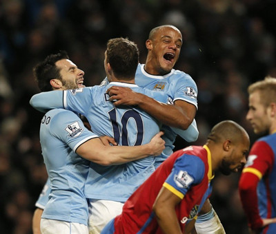 得分机器！史密斯半场11中7&三分7中4砍下19分7板3助