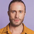 赛报捷围绕实时同步全球体育赛事比分，快人一步掌握赛况。不断创新，回应用户的真实需求。 - 赛报捷